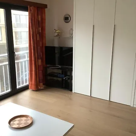 Zongerichte Sint-idesbald Met Mooi Zeezicht Apartamento *